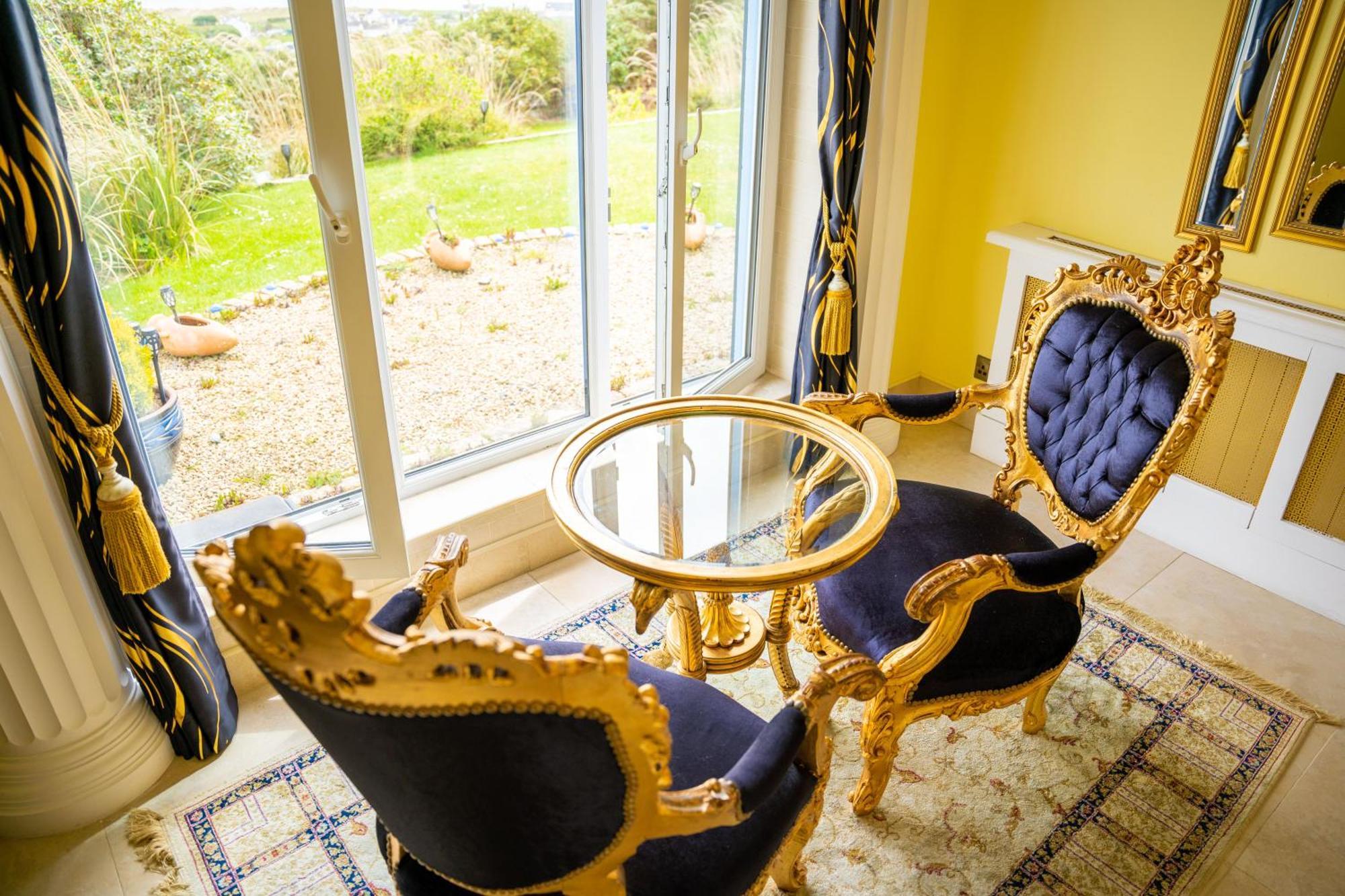 Ferndale Luxury Boutique Bed & Breakfast Keel  ภายนอก รูปภาพ