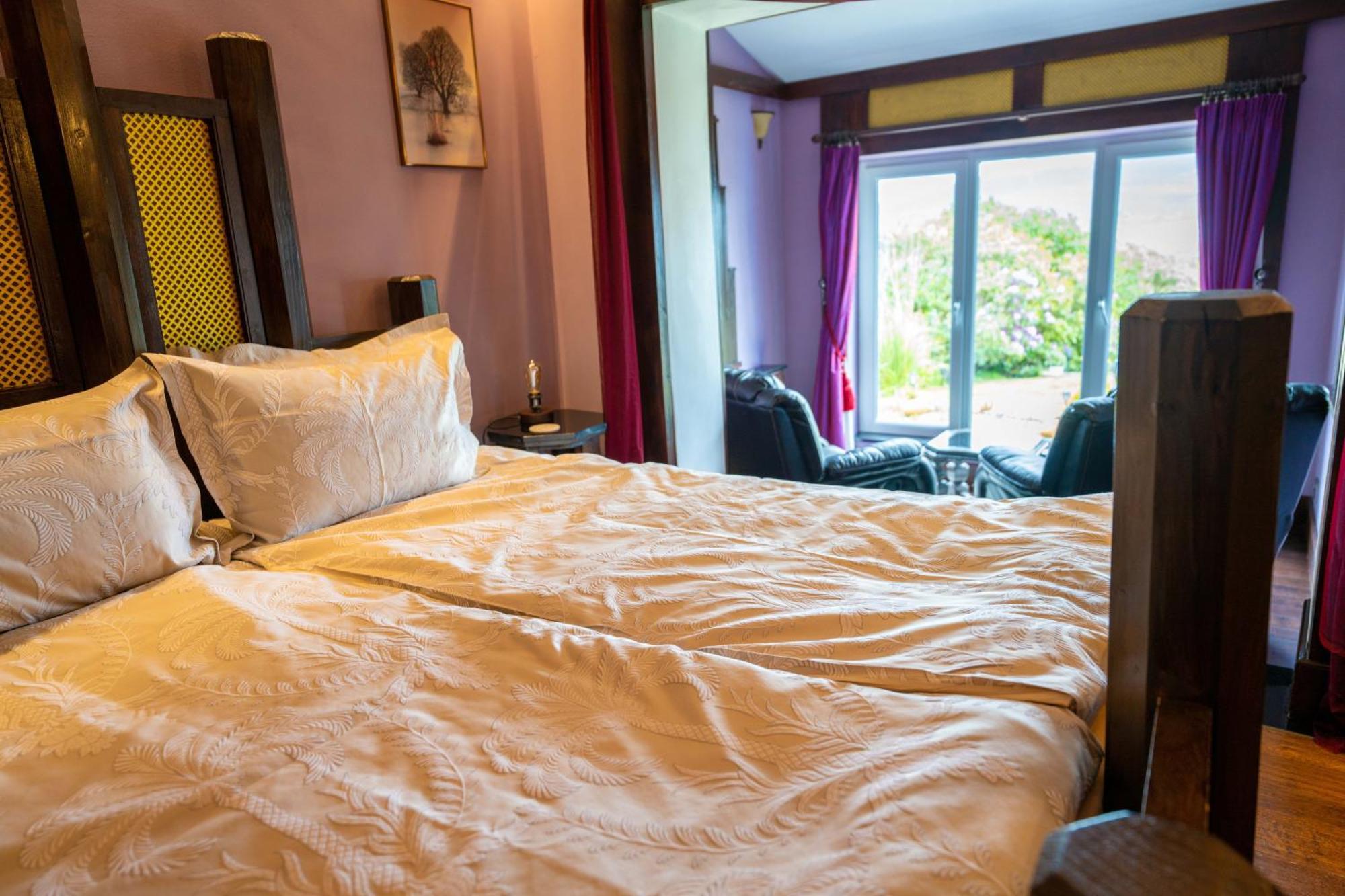 Ferndale Luxury Boutique Bed & Breakfast Keel  ภายนอก รูปภาพ